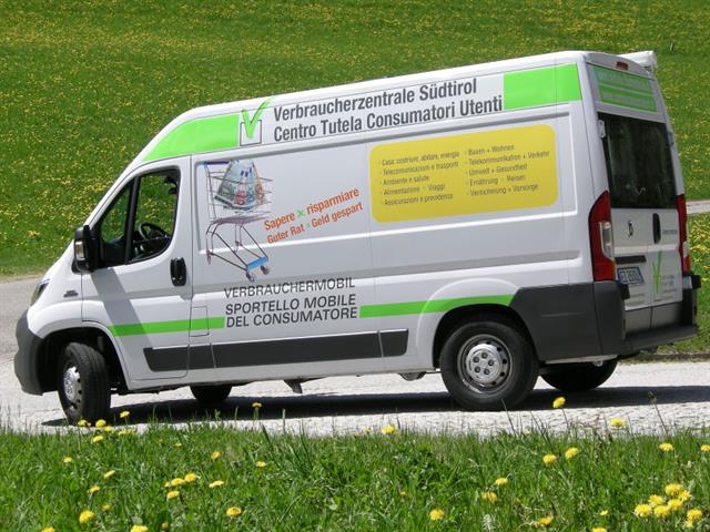 Foto vom Verbrauchermobil - Verbraucherzentrale Südtirol